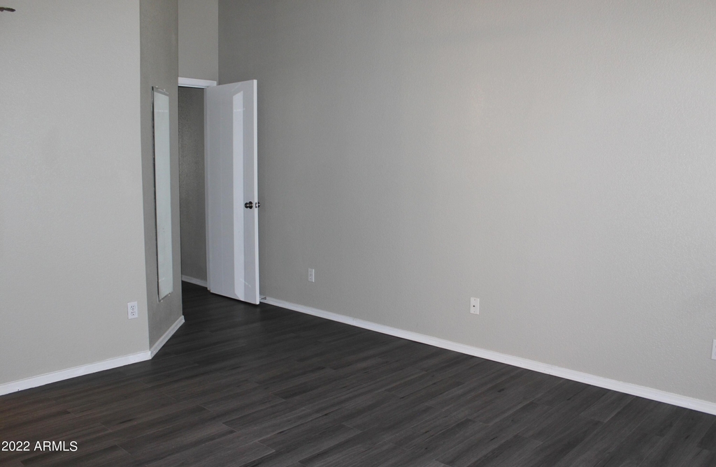 7430 W Eva Street - Photo 16