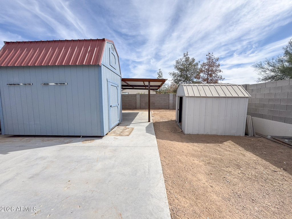 2875 W Foothill Street - Photo 34