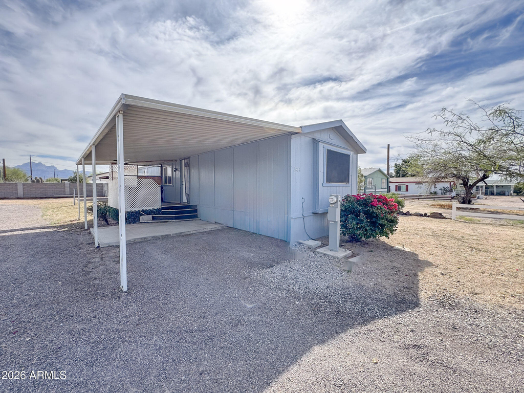 2875 W Foothill Street - Photo 4