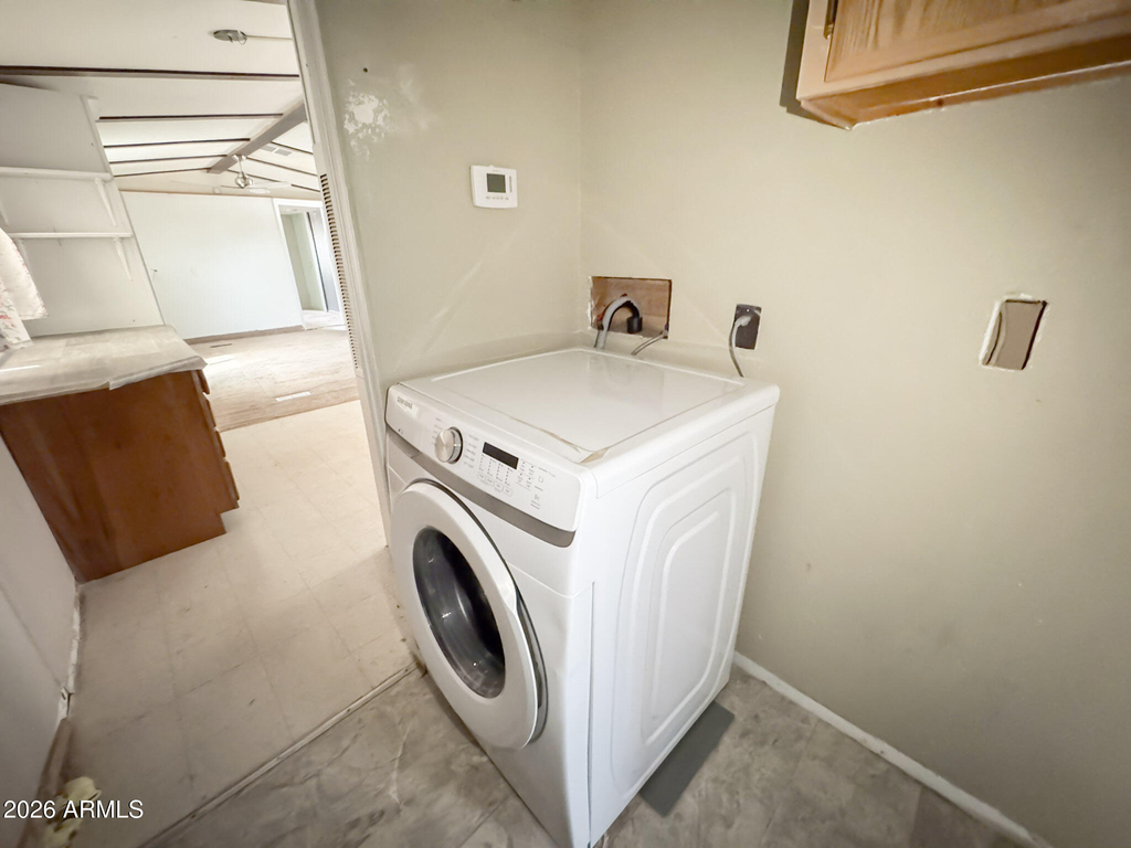 2875 W Foothill Street - Photo 18
