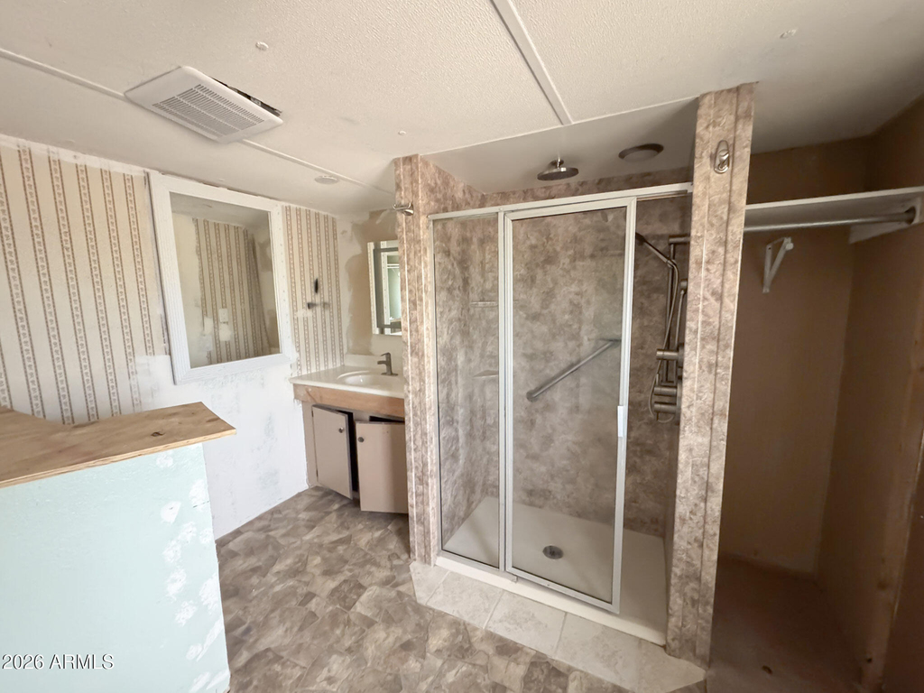 2875 W Foothill Street - Photo 27