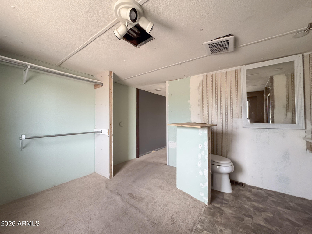 2875 W Foothill Street - Photo 28