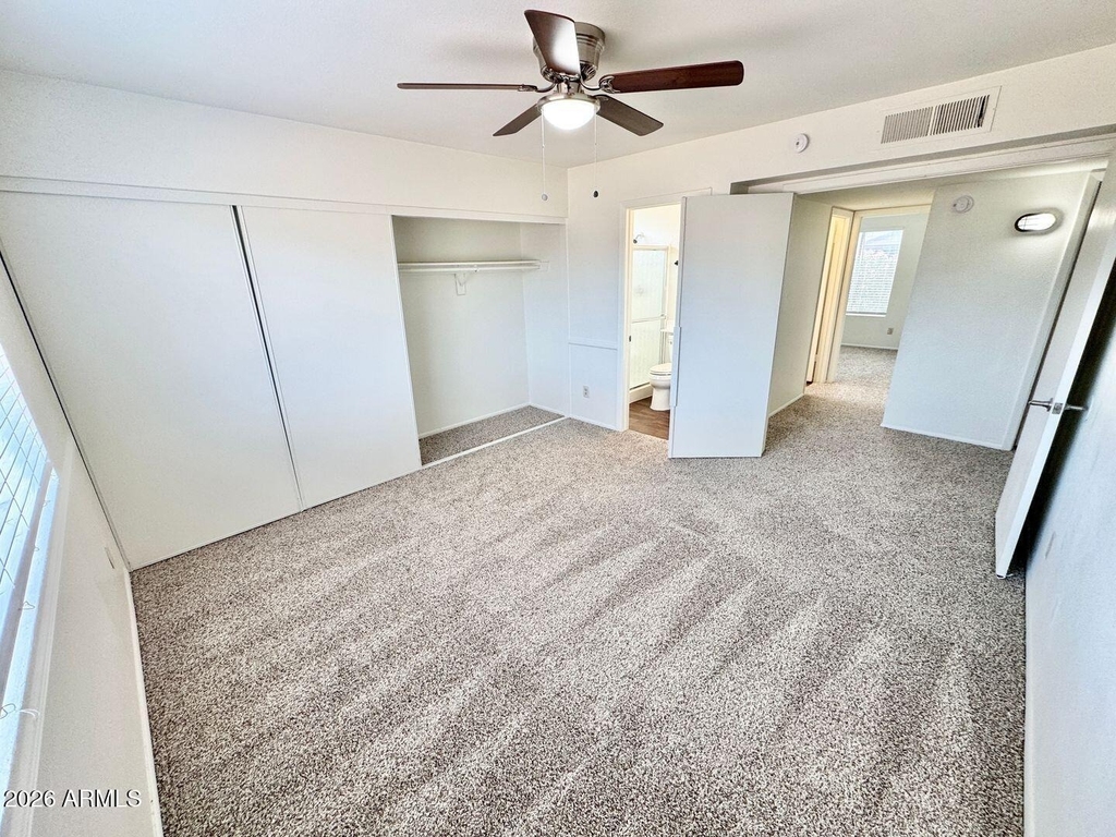 458 W Highland Street - Photo 28