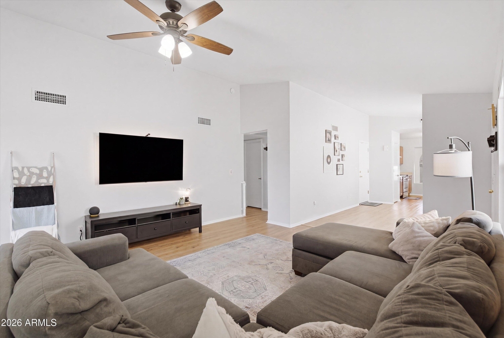 8839 W Bluefield Avenue - Photo 6