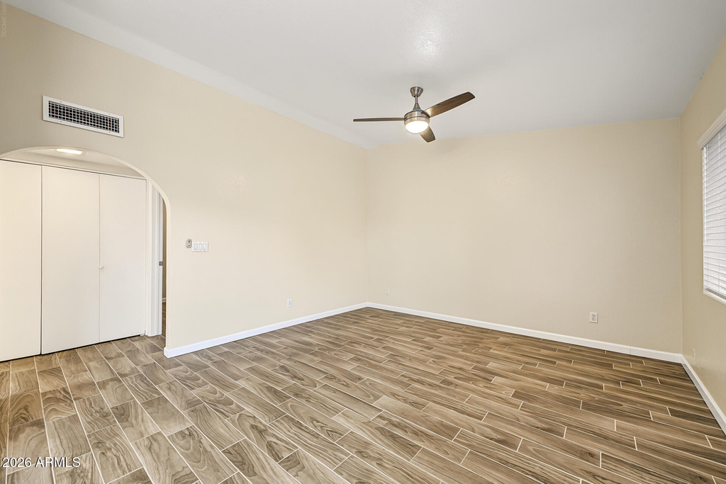3330 S Parkside Drive - Photo 5