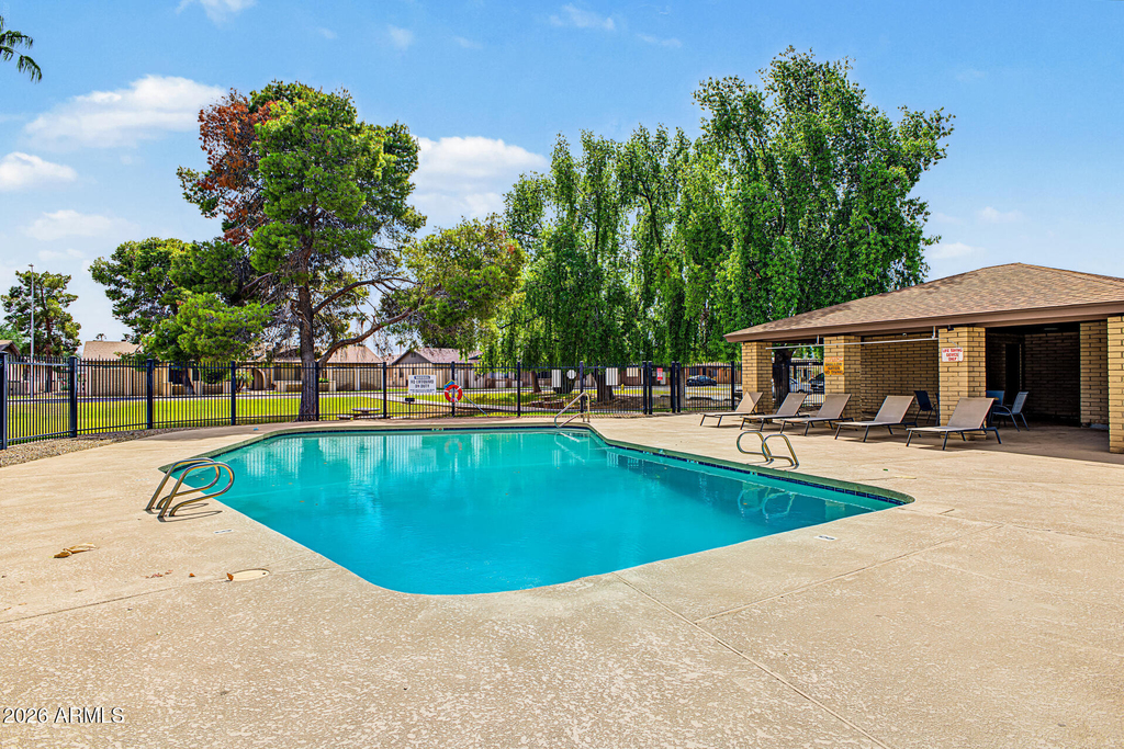 3330 S Parkside Drive - Photo 29