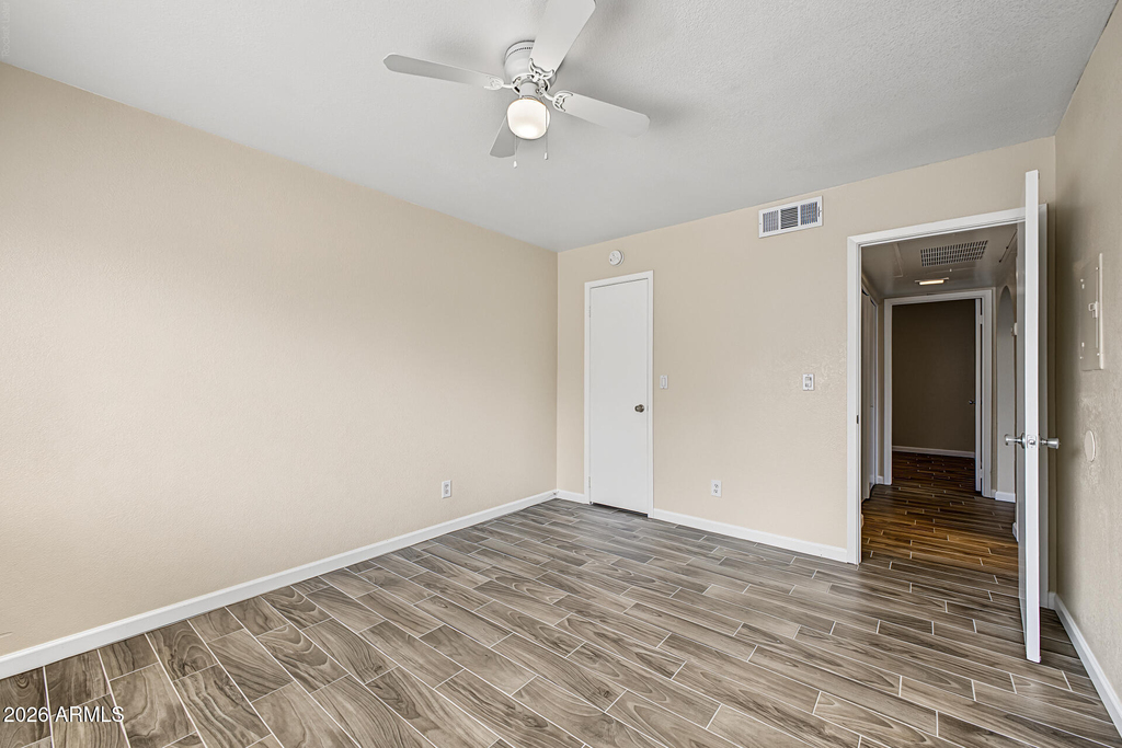 3330 S Parkside Drive - Photo 15
