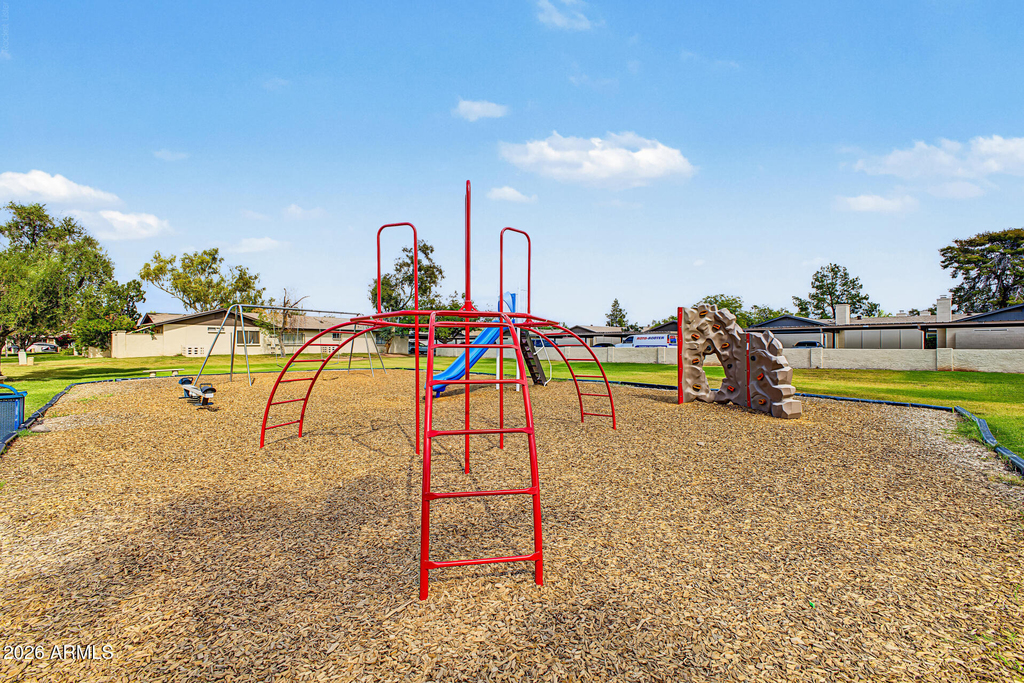 3330 S Parkside Drive - Photo 32