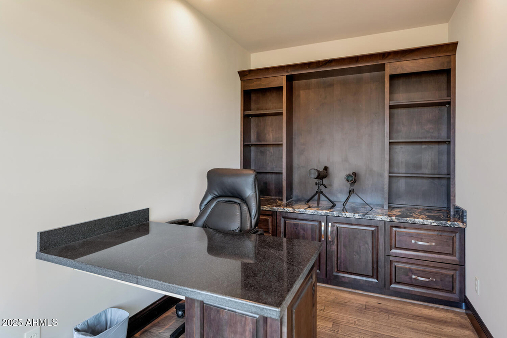 5800 E Glen Drive - Photo 11