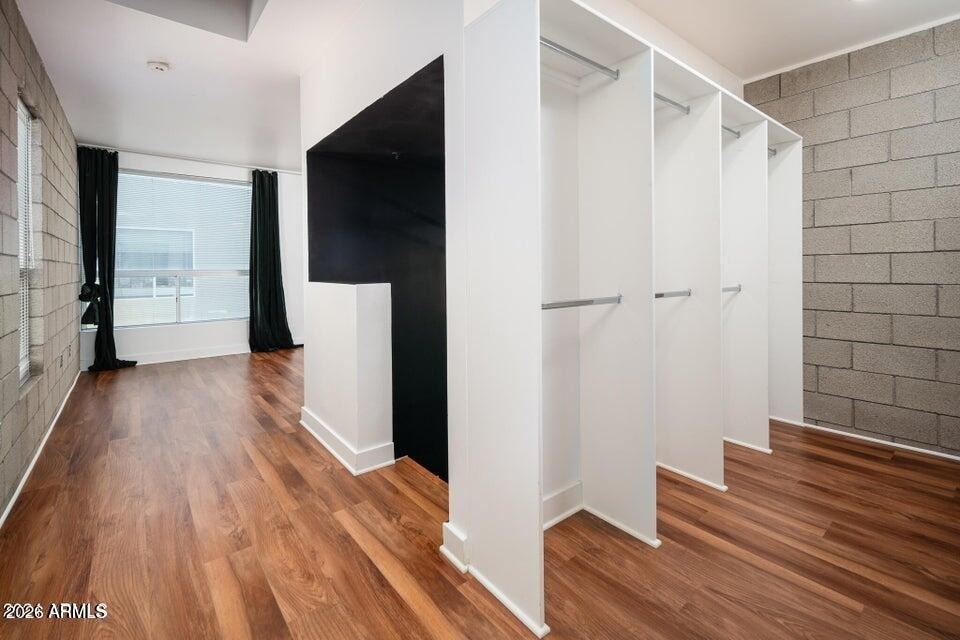 537 E Willetta Street - Photo 6