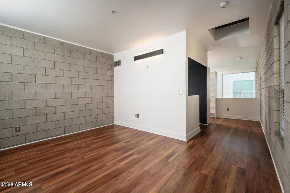 537 E Willetta Street - Photo 5