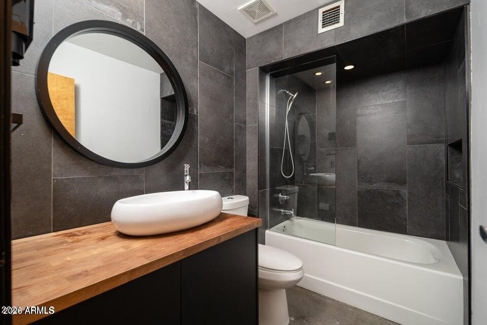 537 E Willetta Street - Photo 1