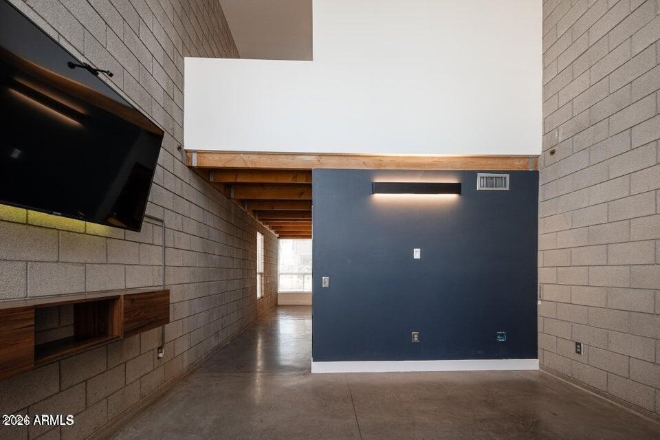 537 E Willetta Street - Photo 19