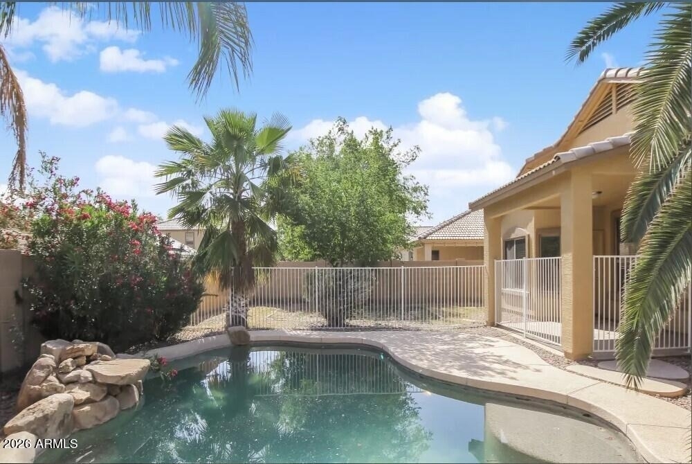 3352 E Chickadee Road - Photo 5