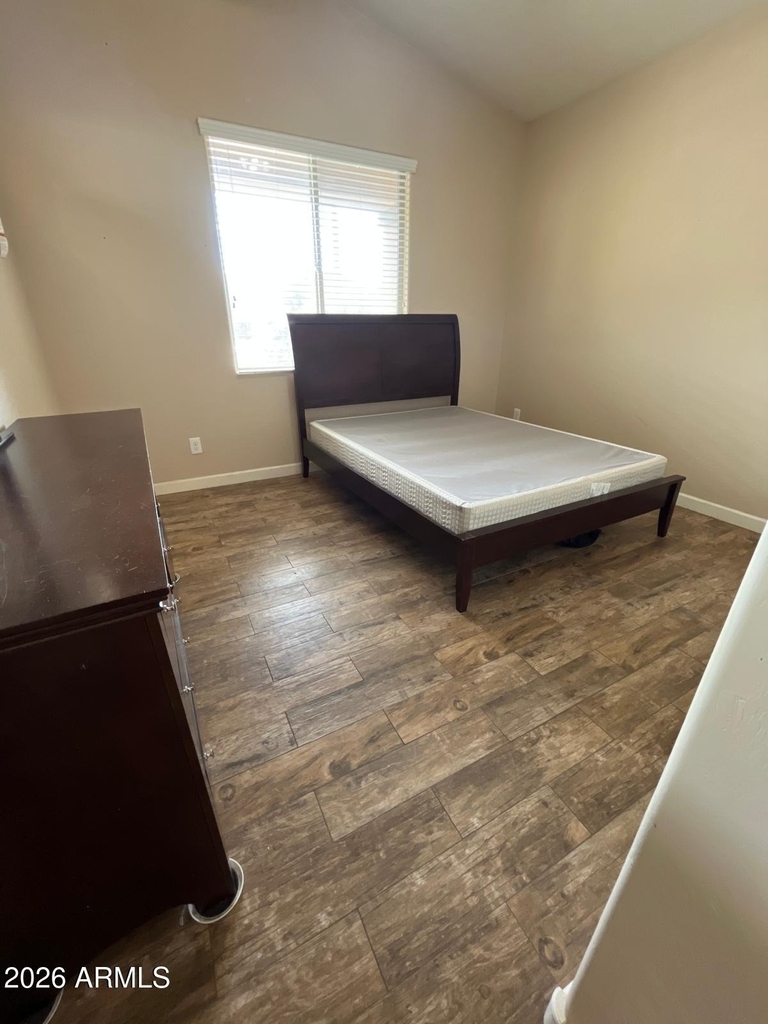 7540 W Marconi Avenue - Photo 23