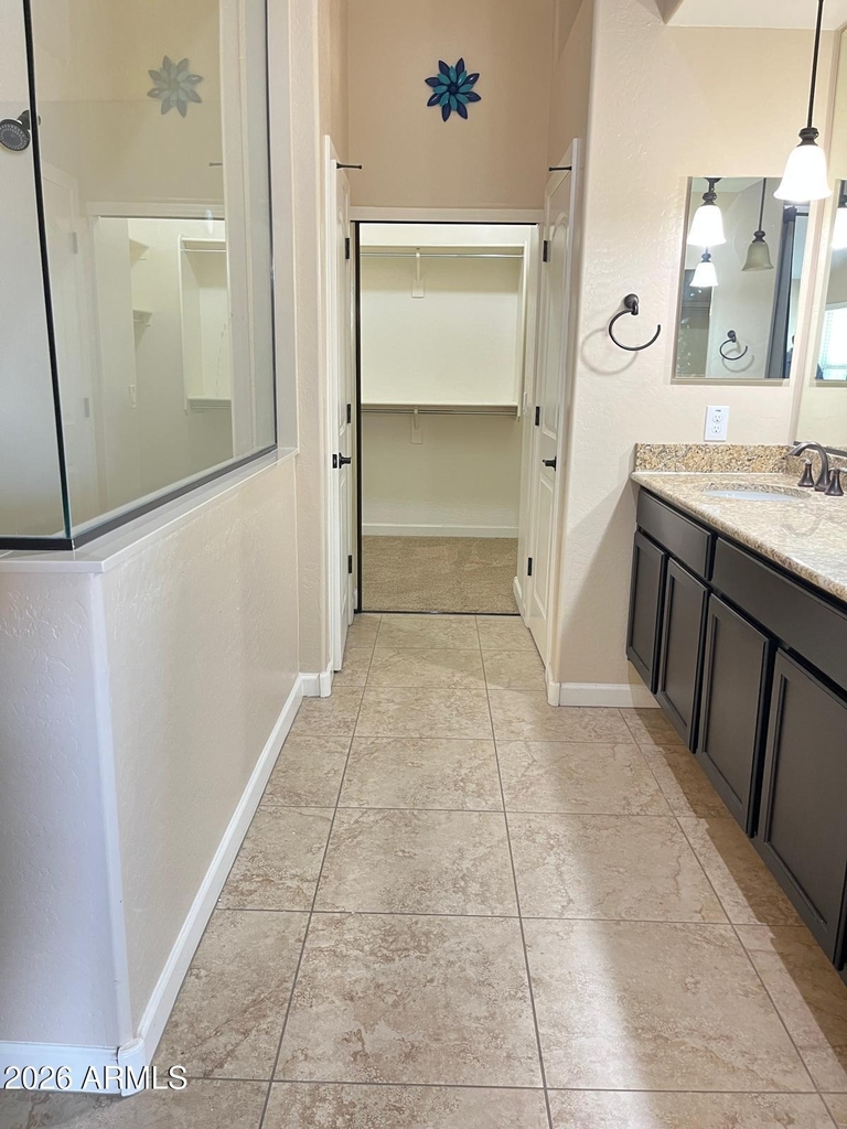 7540 W Marconi Avenue - Photo 43