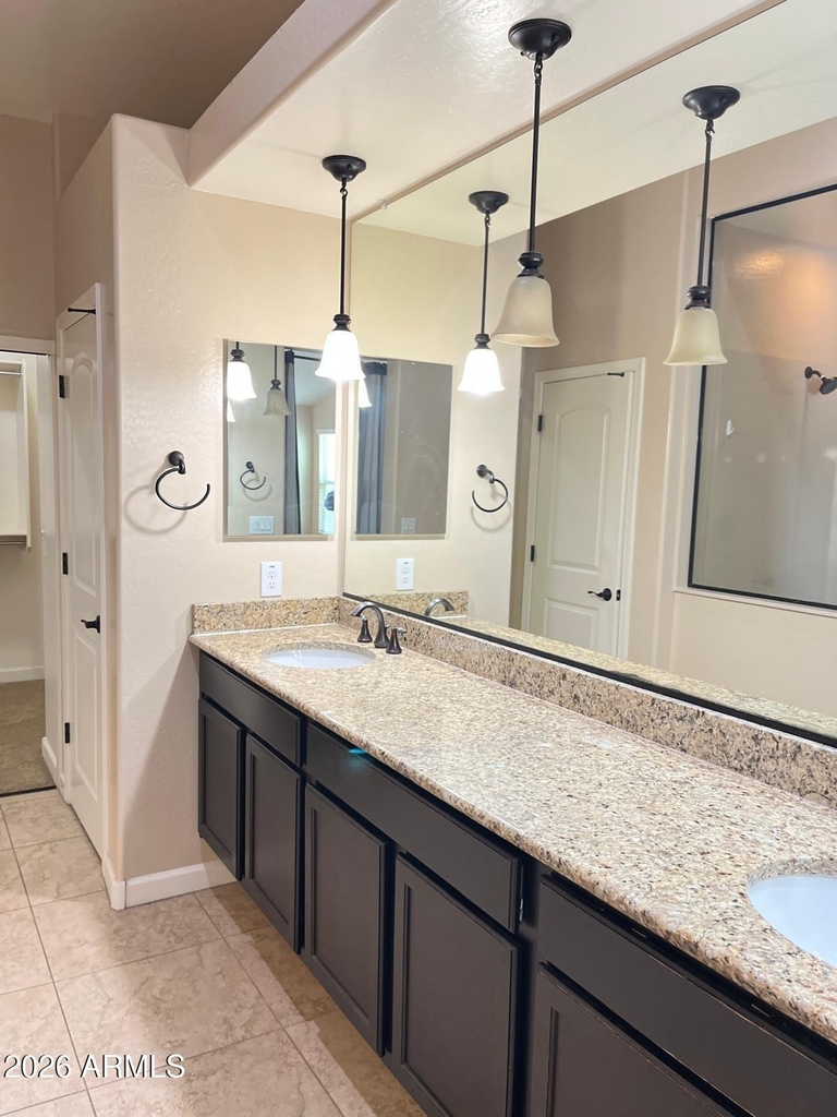 7540 W Marconi Avenue - Photo 46