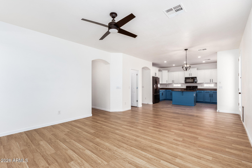 18175 W Eva Street - Photo 7