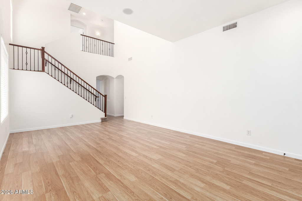 18175 W Eva Street - Photo 3