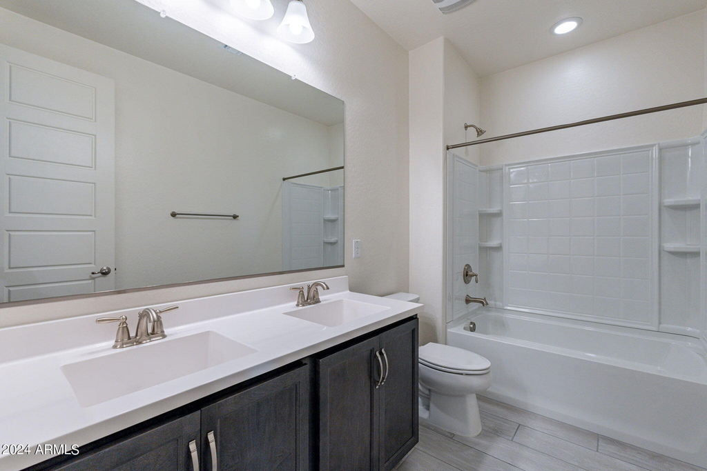 25424 N 19th Drive - Photo 18