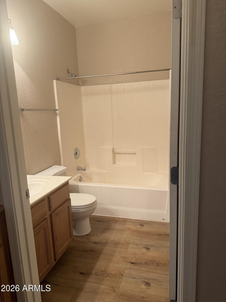 525 N Miller Road - Photo 9