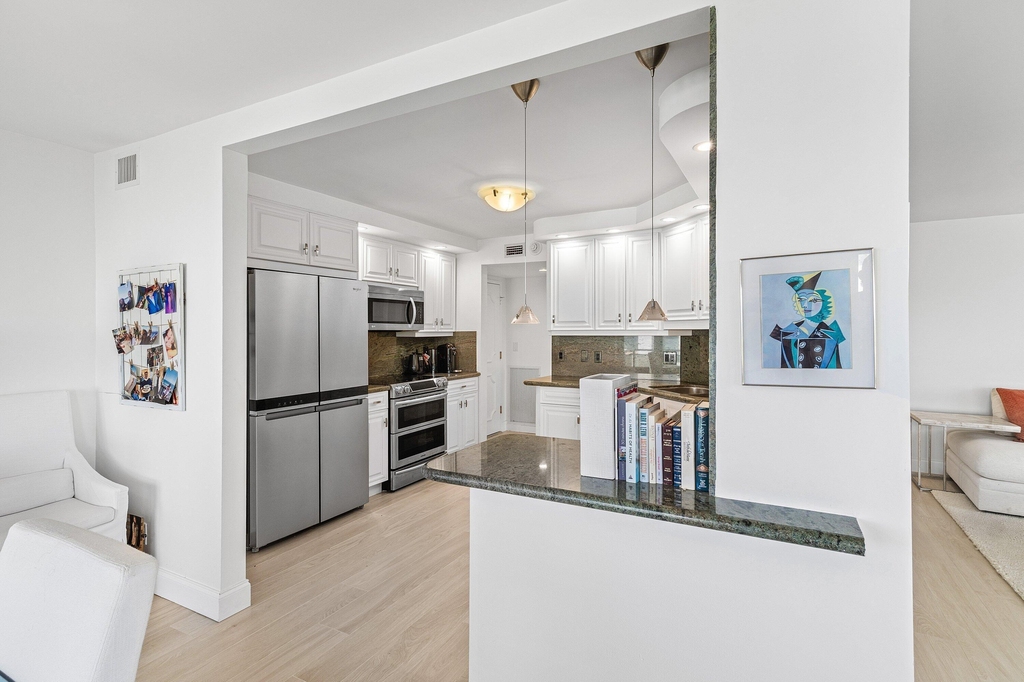 2066 N Ocean Boulevard - Photo 19
