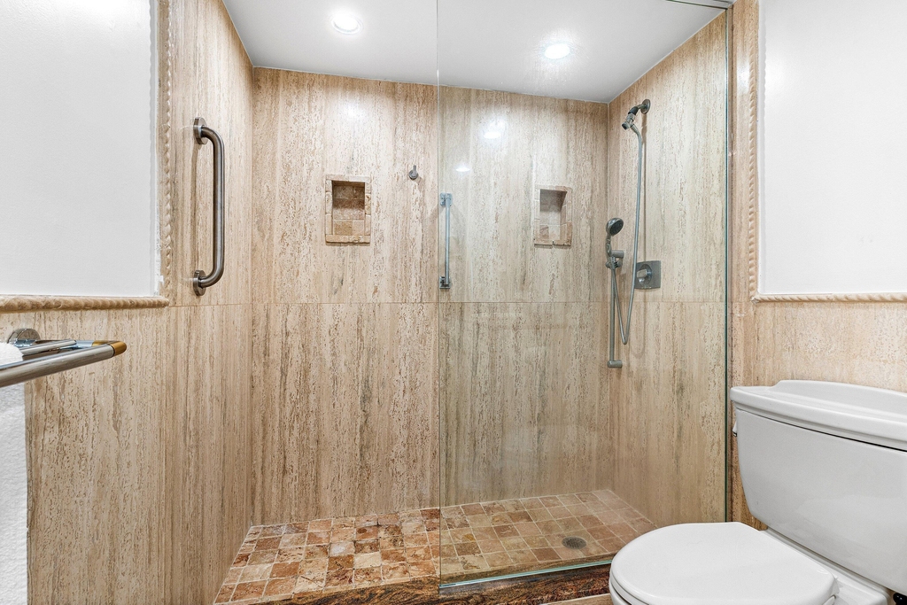 2066 N Ocean Boulevard - Photo 26