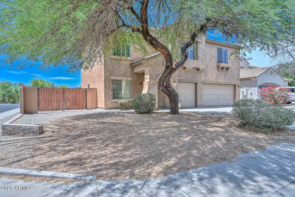 29789 W Fairmount Avenue - Photo 2