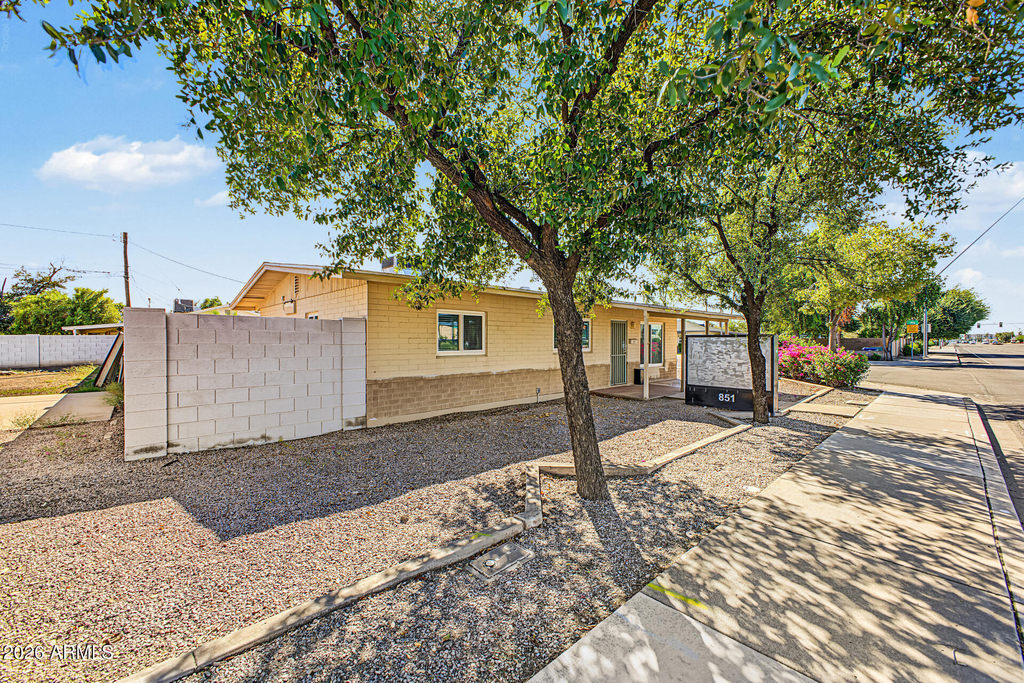 851 N Country Club Drive - Photo 2