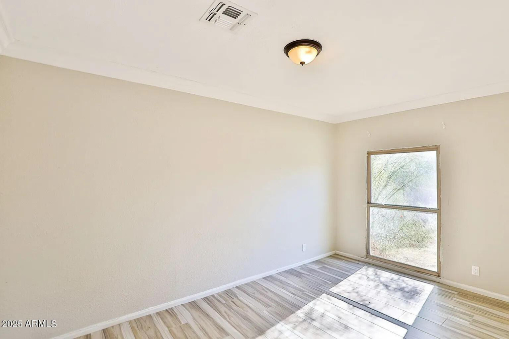 2501 E Culver Street - Photo 6
