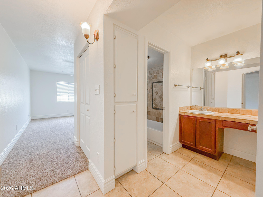 3825 E Camelback Road - Photo 14