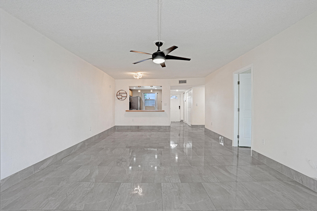 8301 Sands Point Boulevard - Photo 8