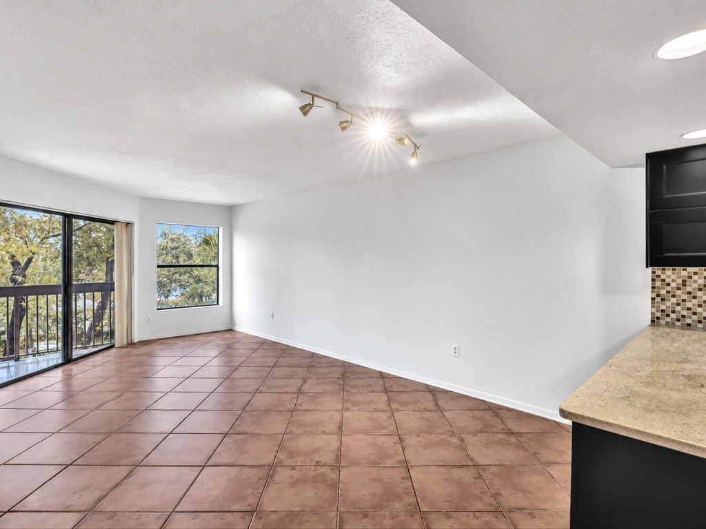 13250 Sw 88th Terrace N - Photo 5