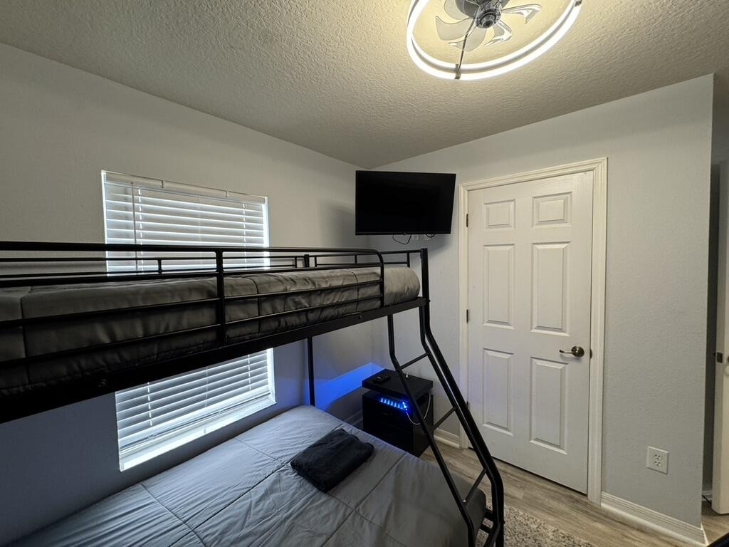 4512 Alberto Circle - Photo 19