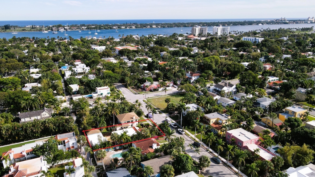 519 Cottage 31st Street - Photo 2