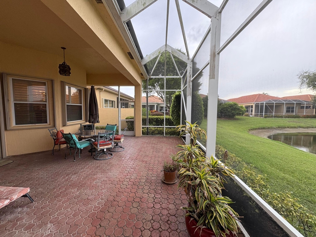 15869 Vivanco Street - Photo 20