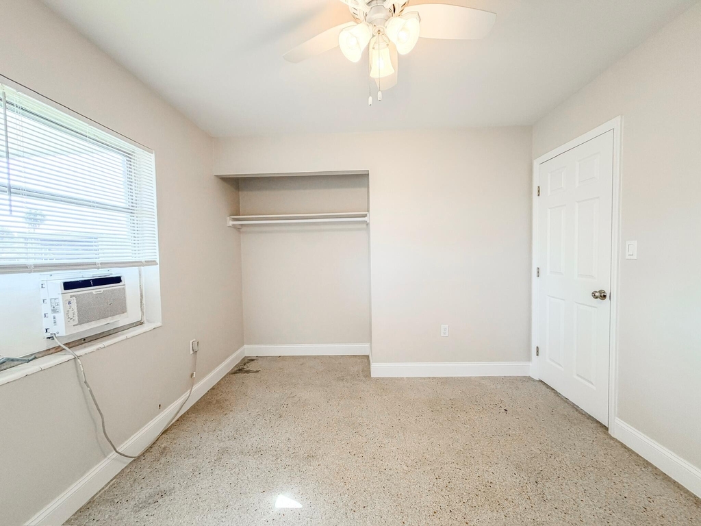 703 N 25th Street - Photo 14
