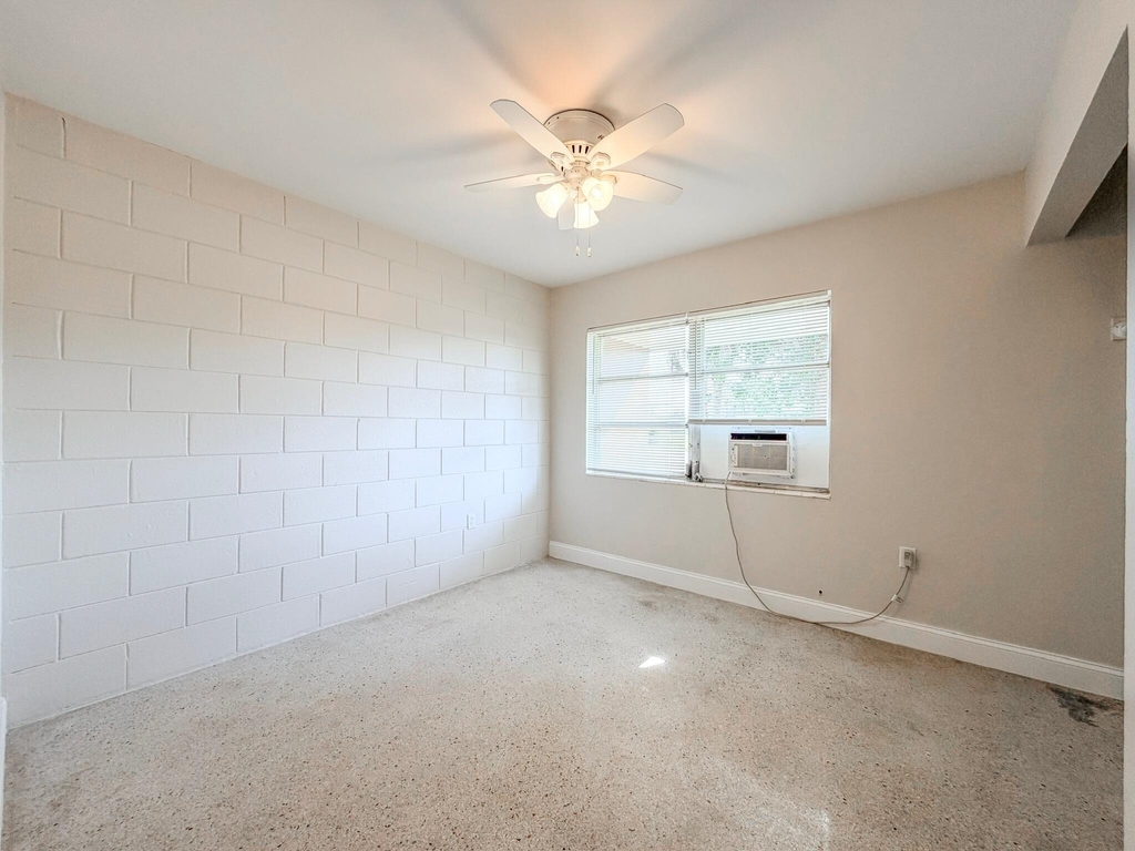 703 N 25th Street - Photo 13