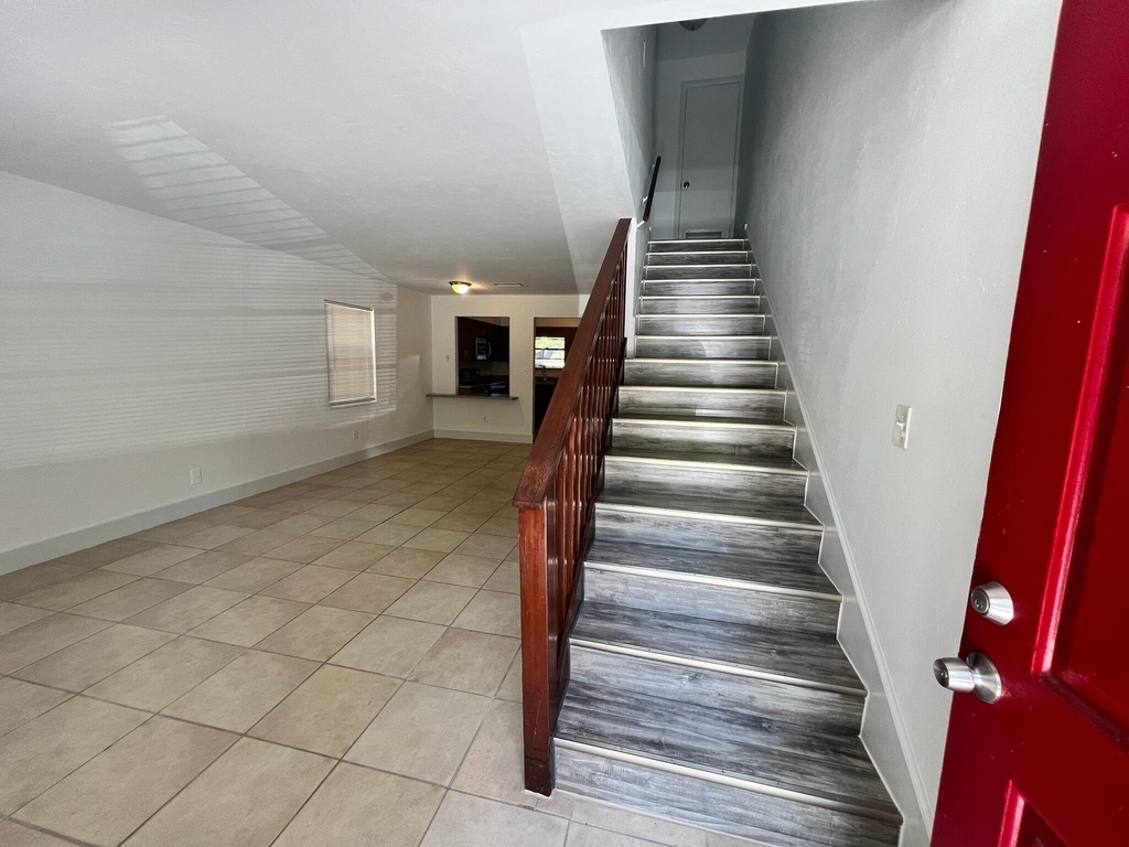 1231 Sw 61st Terrace - Photo 7