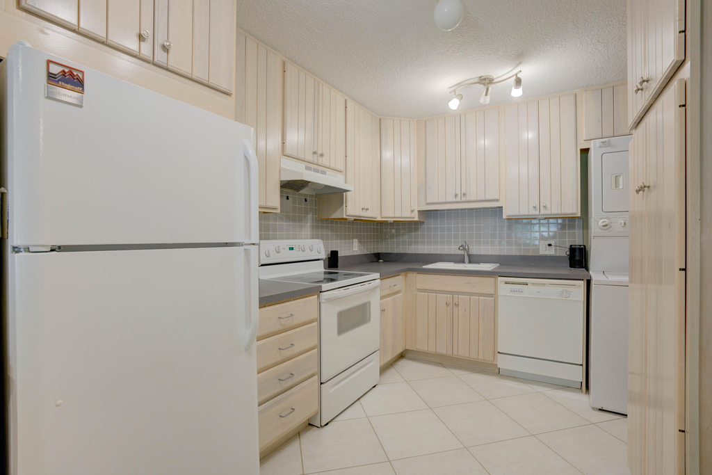 390 Golfview Road - Photo 21