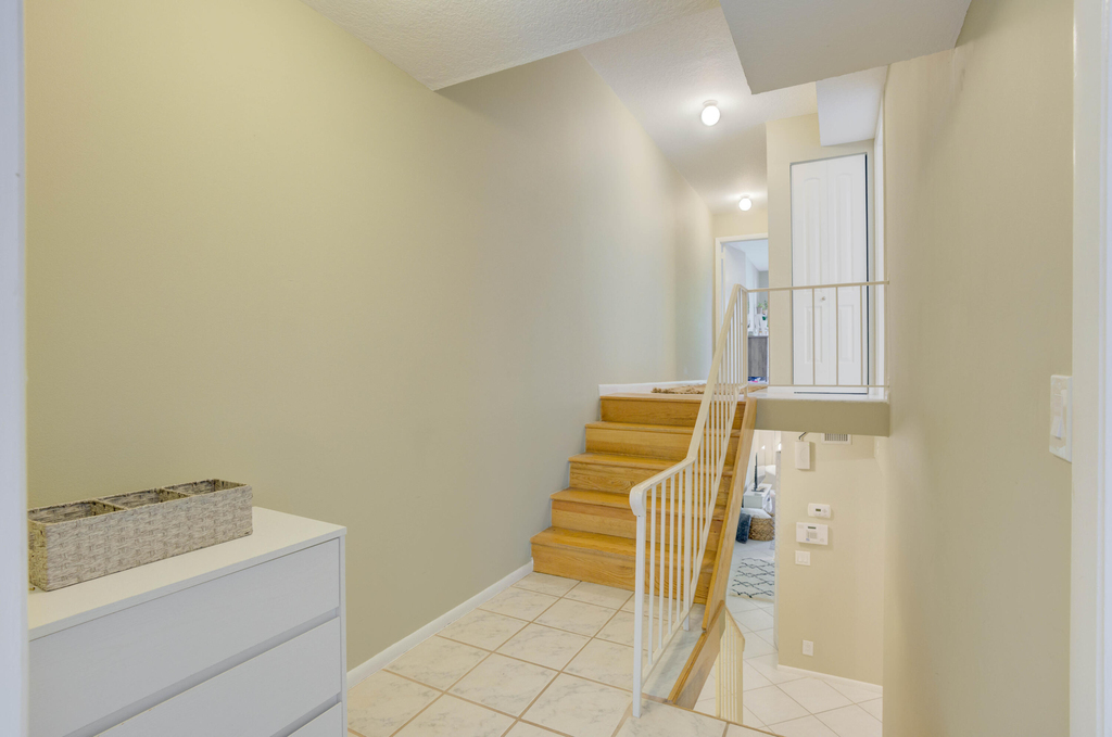 390 Golfview Road - Photo 5