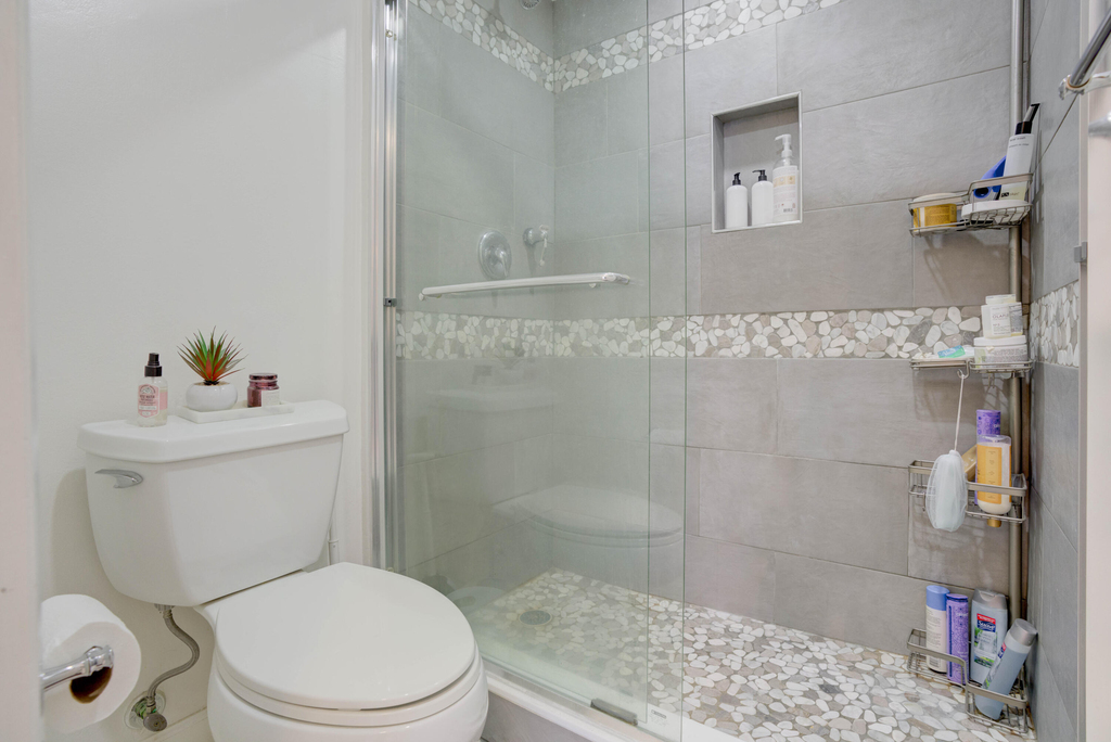 390 Golfview Road - Photo 13