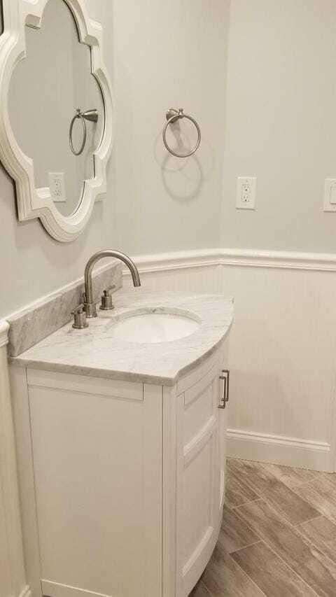 300 Uno Lago Drive - Photo 7