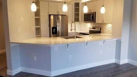 300 Uno Lago Drive - Photo 1