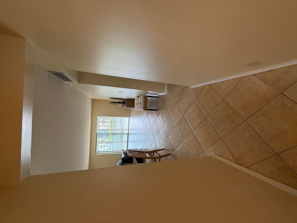401 Se 3rd Street - Photo 16