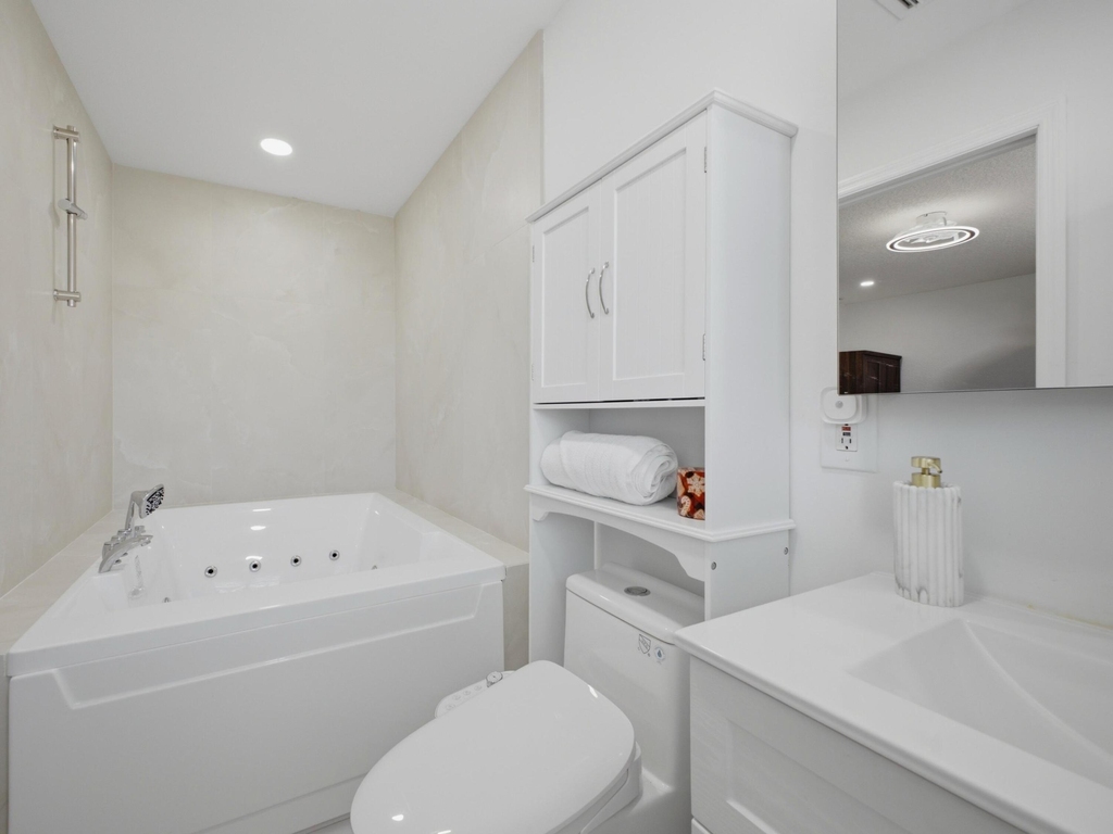 5120 Ne 22nd Avenue - Photo 16