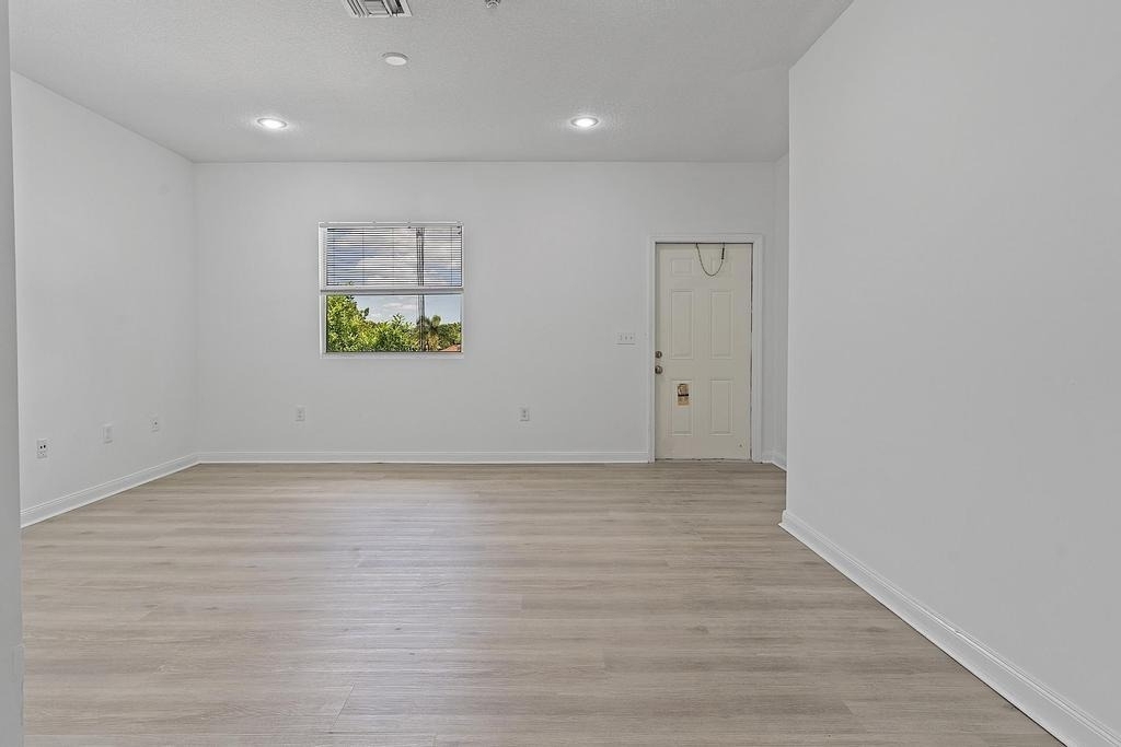 105 2nd Street - Photo 2