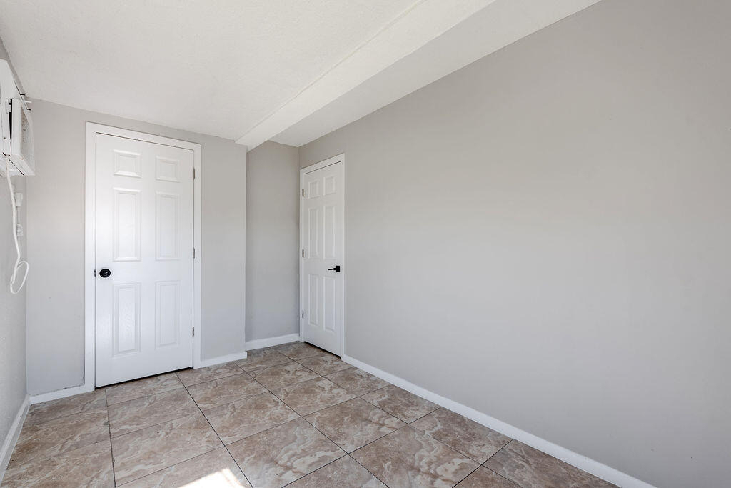 620 Sw 6th Street - Photo 5