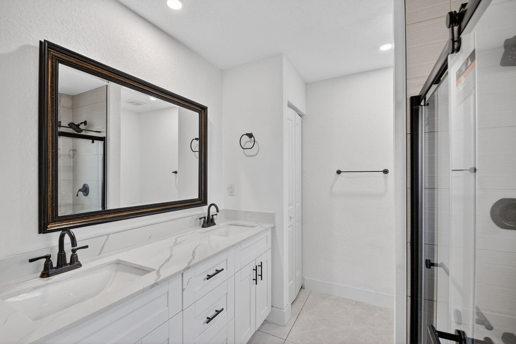 4944 Mcconnell Street - Photo 9