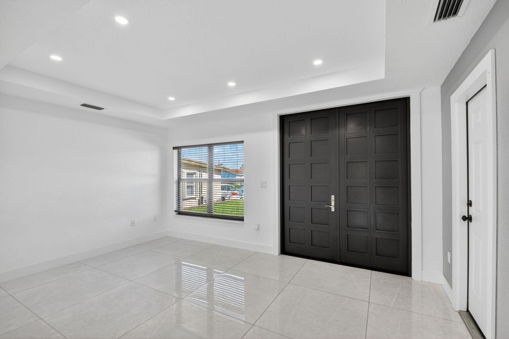 4944 Mcconnell Street - Photo 6